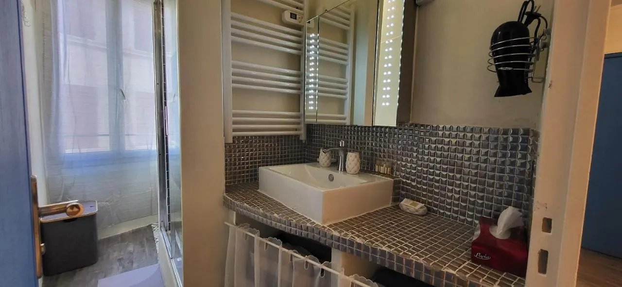 Appartement La Perle De La Plaine à Marseille France